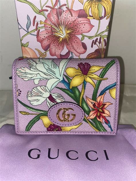 gucci gg floral wallet|gucci accessory collection wallet.